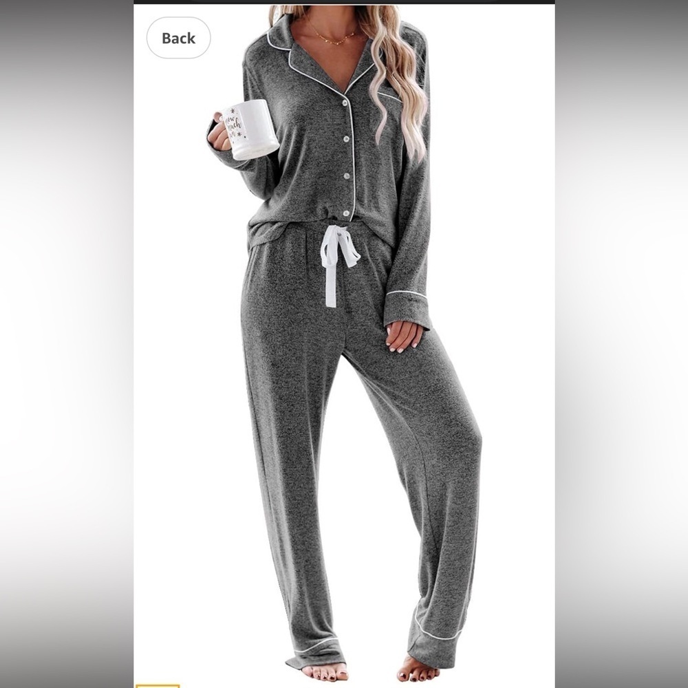 Aamikast Gray Button Up Pajama Set Size Large - Picture 10 of 10